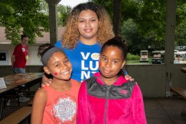 Walmart volunteer pic
